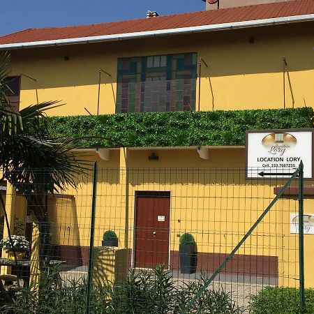 Location Lory Hotell Busto Arsizio Exteriör bild