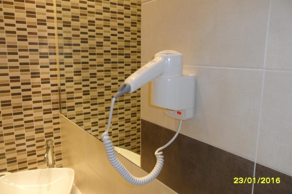 Location Lory Hotell Busto Arsizio Exteriör bild