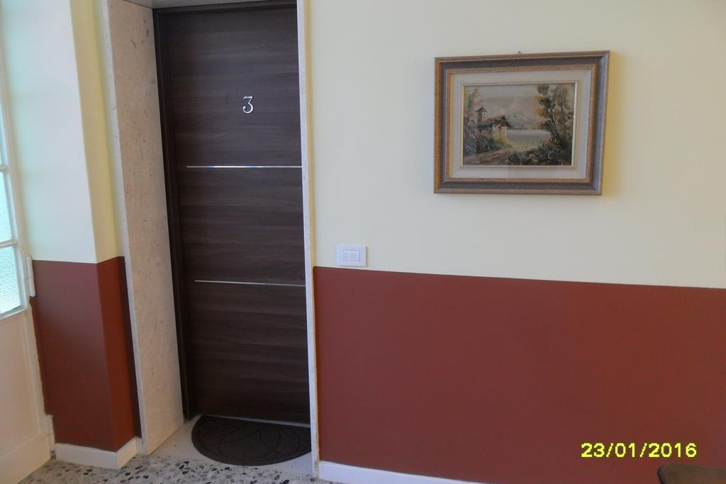Location Lory Hotell Busto Arsizio Exteriör bild