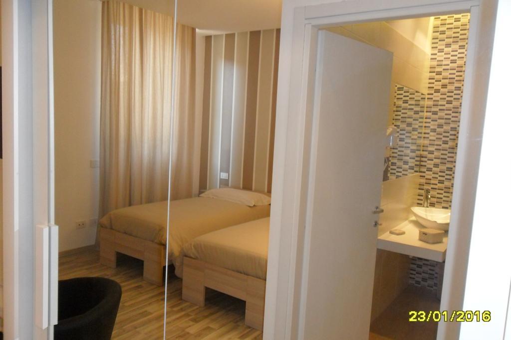 Location Lory Hotell Busto Arsizio Exteriör bild